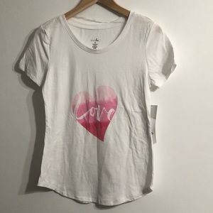 T-shirt Love heart graphics. Crewneck short sleeves white for women. Small